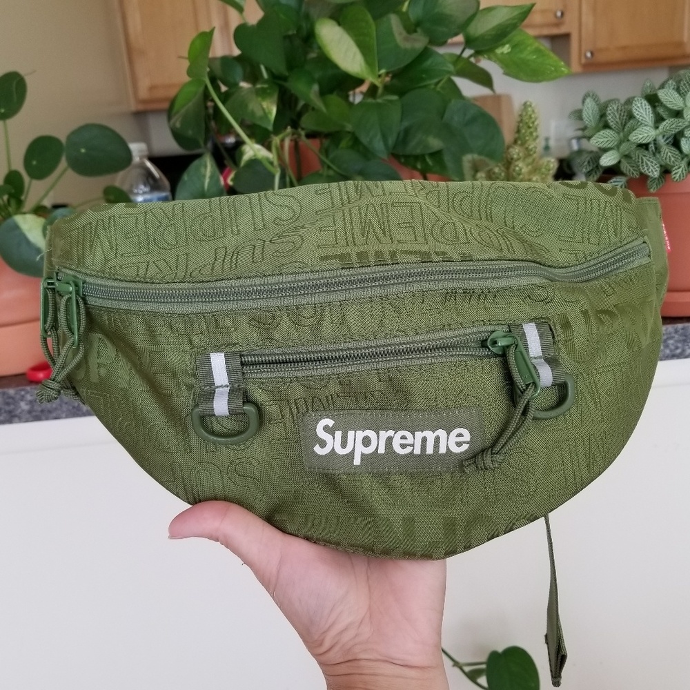 Supreme Waist Bag "SS19"